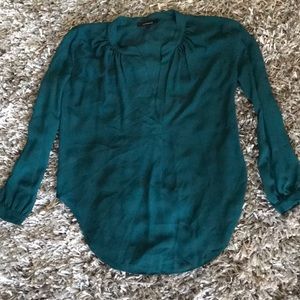 Green v neck top